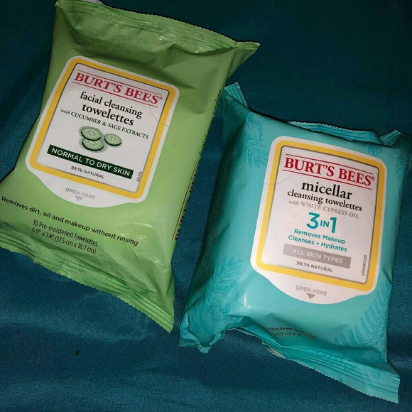 burts bees Other - Burts bees makeup wipe bundle